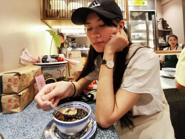 คาเฟ่พุดดิ้งชานมไข่มุกในเยาวราช 🧋✨🏮