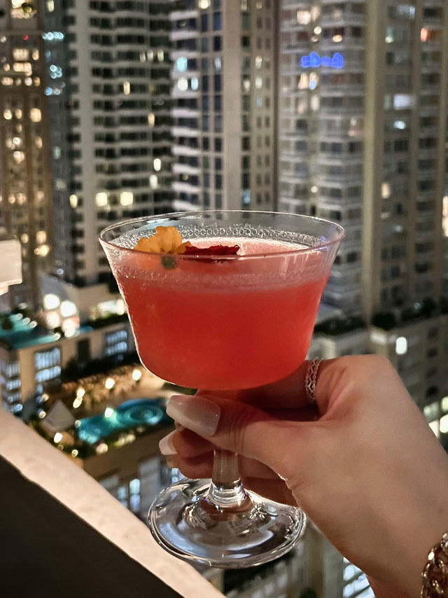 🍸 방콕 루프탑 바 추천: 스피크이지 바 & 티츄카