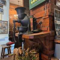 A Cozy Escape at October Coffee House – A Sweet Holiday Memory