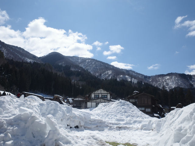 🎌✨【รีวิว “หมู่บ้านหิมะชิราคาวาโกะ” 】❄️🏔️