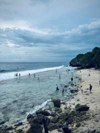 🏖️ 美人沙灘奇遇記：與海龜共舞的秘境之旅