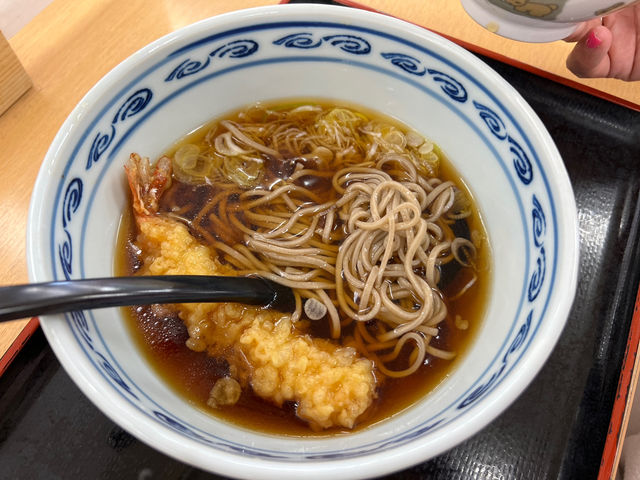 🚗 A Bustling Highway Break: Quick Lunch at Abukuma Kogen SA