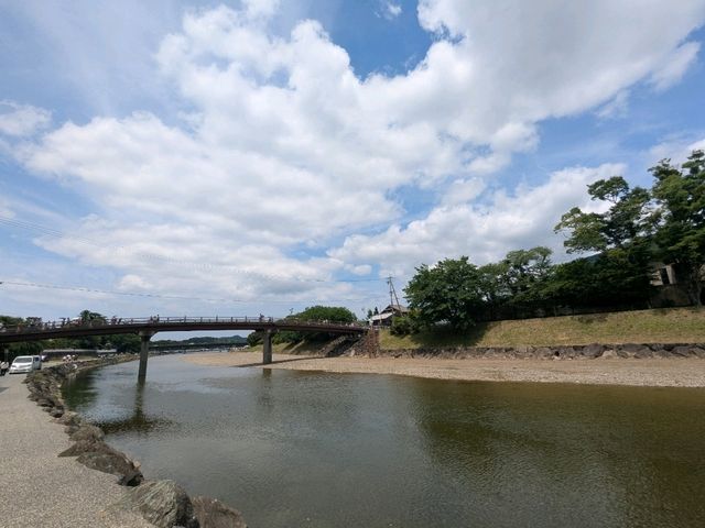 伊勢 | 五十鈴川咖啡，獨享午後的川畔悠閒時光