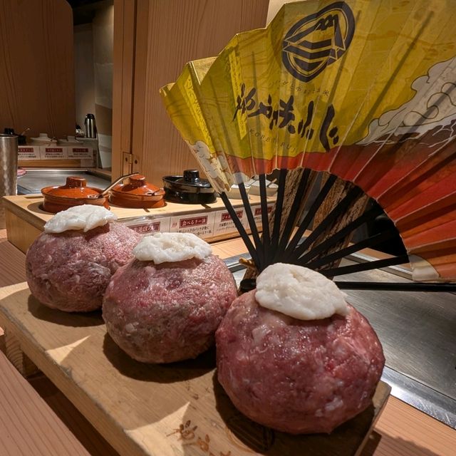 🇯🇵神戶三宮「神戸 赤ふじ」超高性價比的黑毛和牛漢堡排