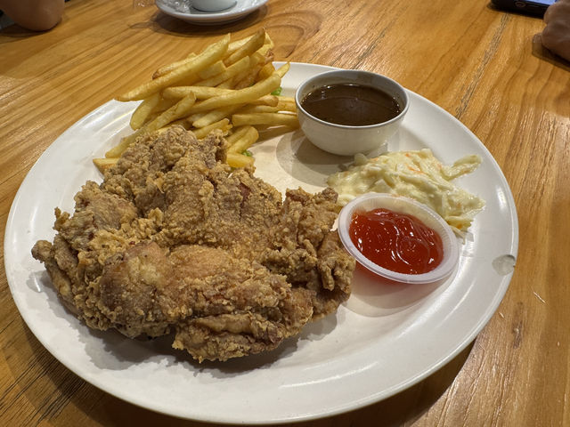🍽️ Review: Lao Pa Sat (LPS) at Eco Botanik – One Spot, Many Cravings Satisfied