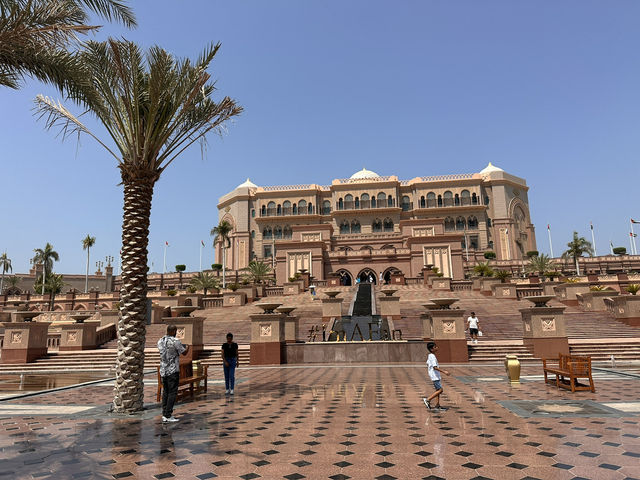 【Emirates Palace Mandarin Oriental／エミレーツ・パレス・マンダリン・オリエンタル】