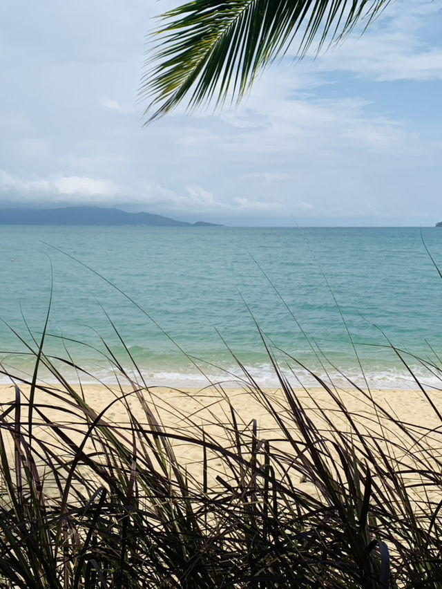 หาดบ่อผุด สมุย น้ำใส สงบ สวยเกินต้าน