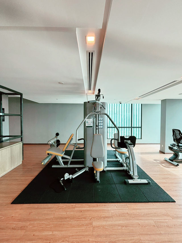☀️ Swim & Workout at Holiday Inn Johor Bahru City Centre by IHG