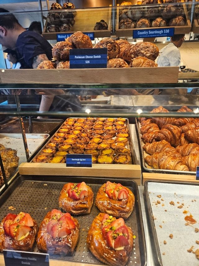 Bakehouse สาขาเซ็นทรัล – ทาร์ตไข่ในตำนานที่ต้องลอง