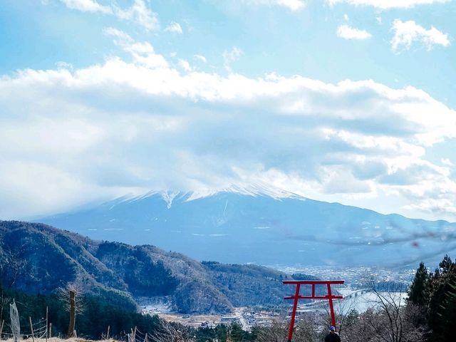 ซุ้มประตูโทริอิแห่งท้องฟ้า (Tenku-no-Torii)