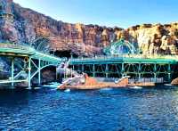 Uncover Wonders at Mysterious Island!