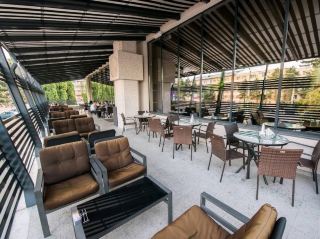 Kaffeehaus, кофейня в европейском стиле в Сучаве.