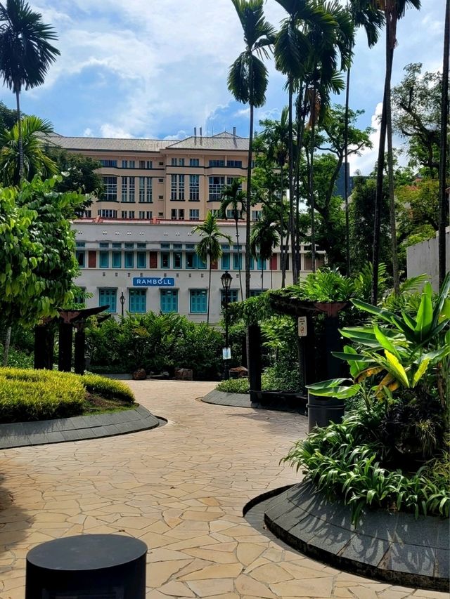 A Chill Slice of Green in the City : Telok Ayer Green
