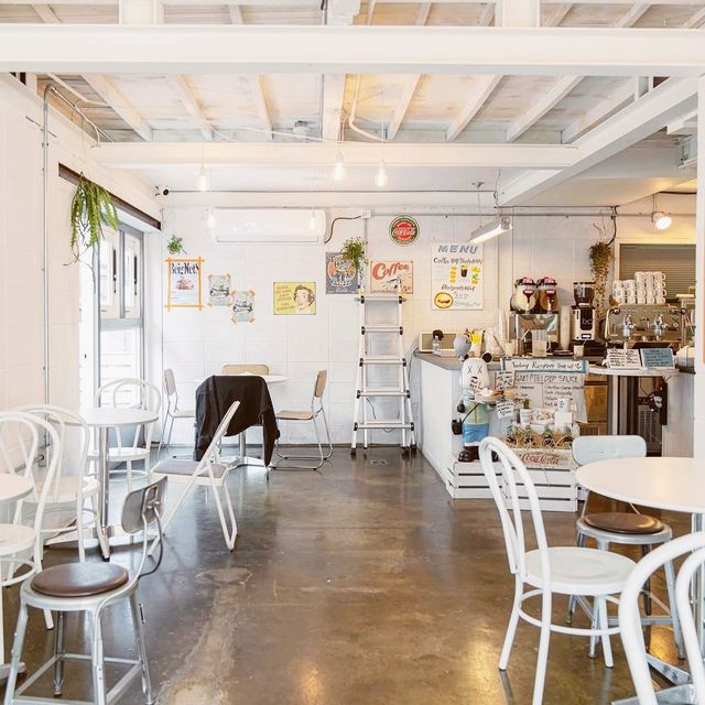 Respirer Bakery Cafe