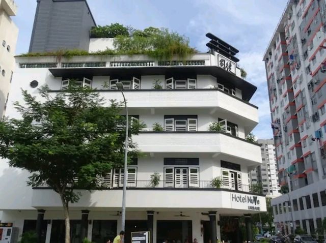 “Boutique Comfort by Lavender MRT”