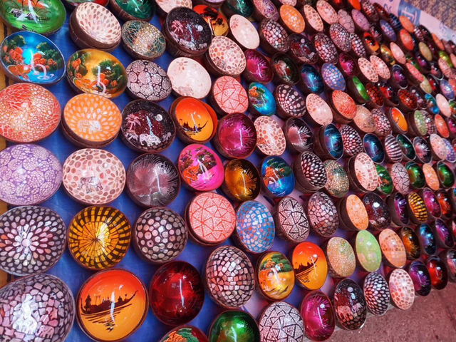 ตลาดมืดหลวงพระบาง🇱🇦คนถนนเดินหลวงพระบาง