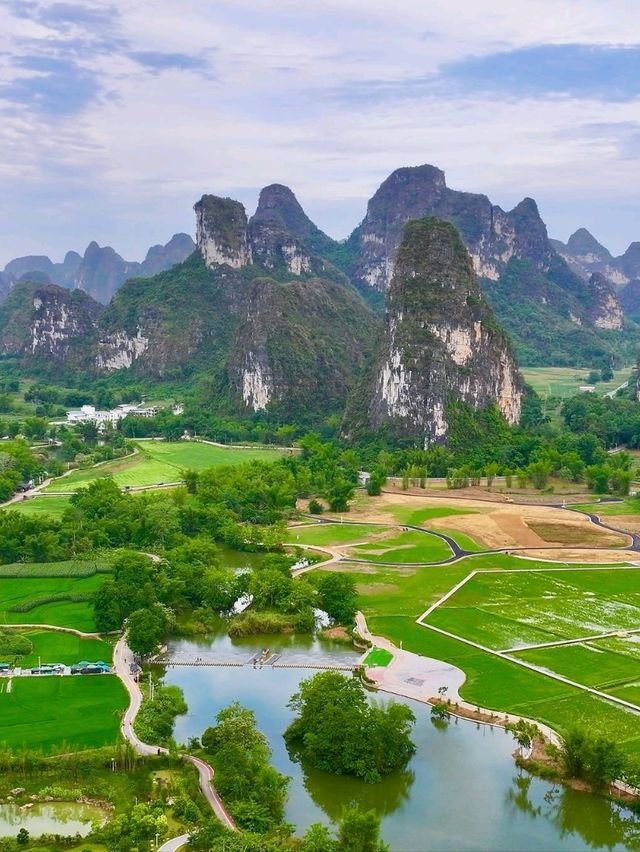 Chasing Waterfalls on the China Border