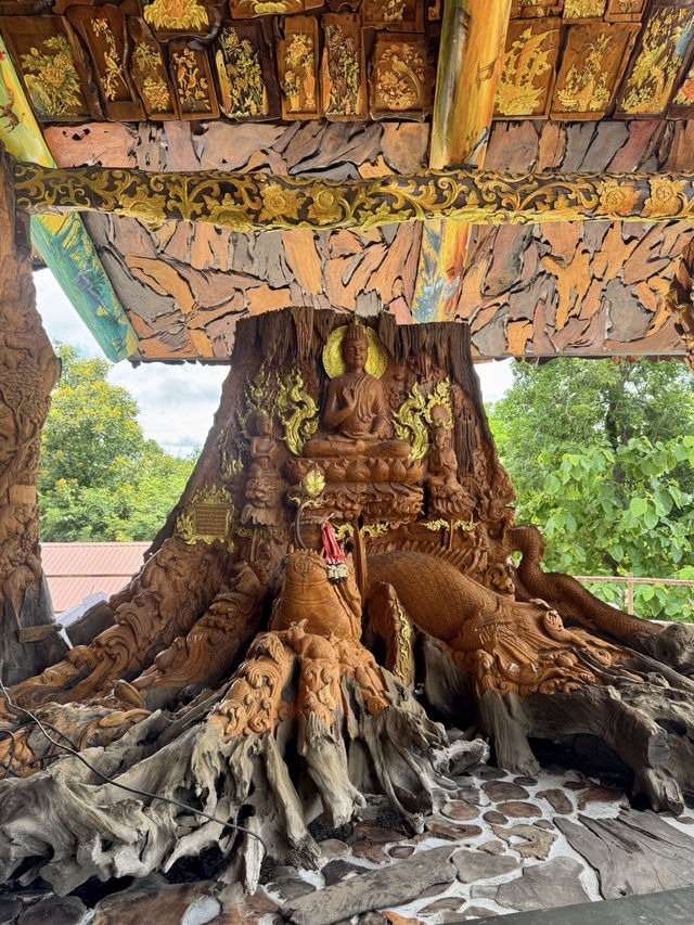 พาชมโบสถ์รากไม้หนึ่งเดียวในไทย 🇹🇭 ควรค่าแก่การมา