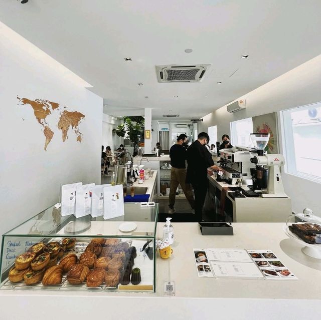 Muzi Matcha Cafe