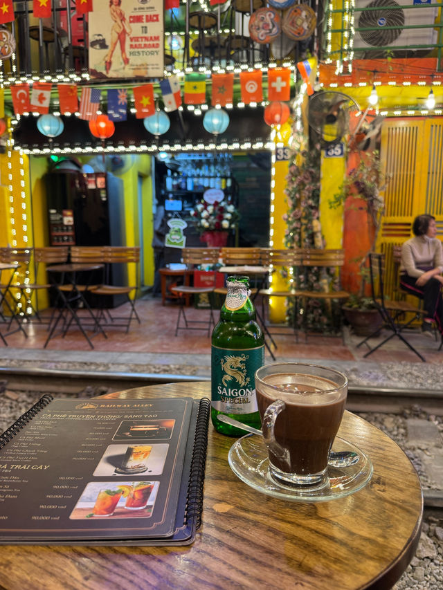 ปักหมุดที่เที่ยวฮานอย Hanoi Train Street 