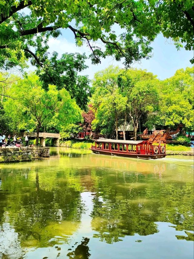 Xixi National Wetland Park – China’s Venice of Reeds & Waterways