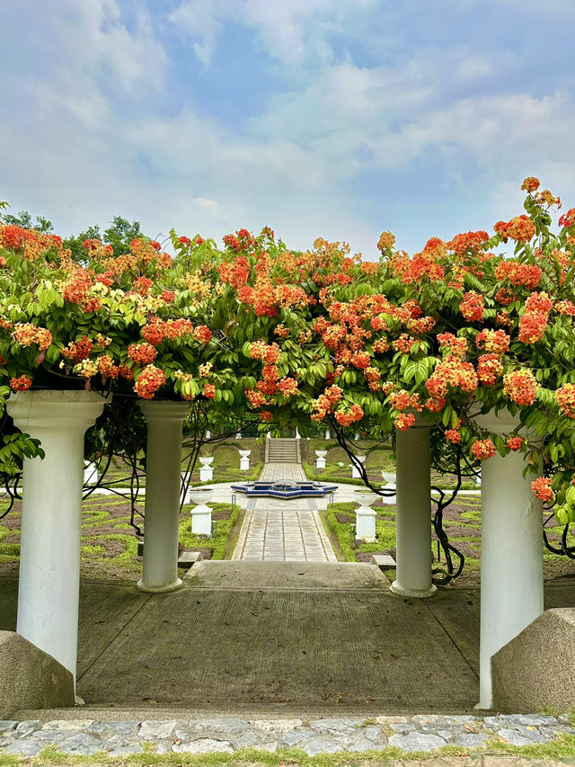 Beneath the Bloom: Discovering the Sunken Garden in Perdana