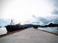 Weekend trip to Cat Ba island by motorbike