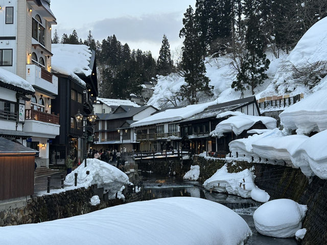 🏮走進雪夜的童話世界｜銀山溫泉散策記❄️