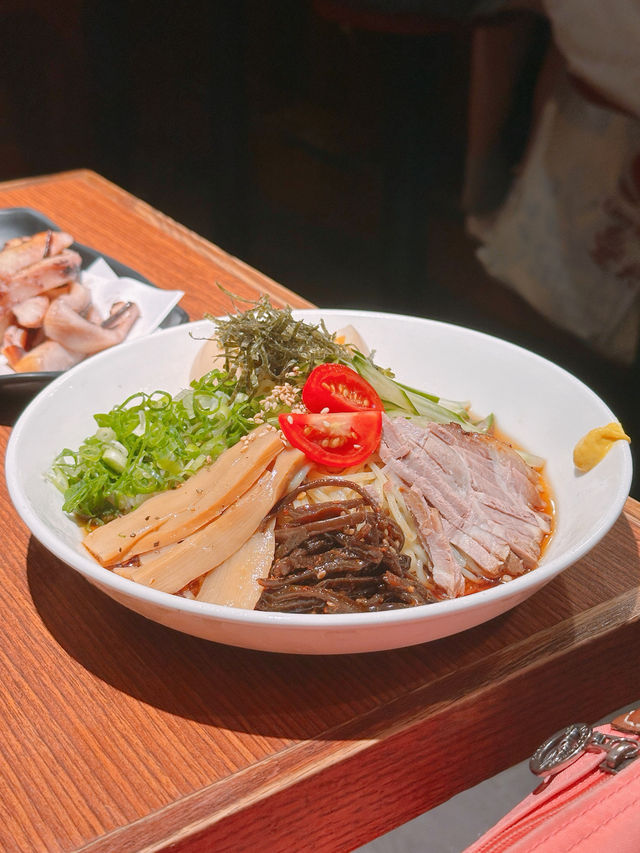 灣仔人氣正宗拉麵店