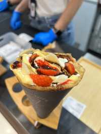 呢間以入口即溶可麗餅而聞名嘅甜品店 melt-in-your mouth crepes 大家一定要嚟試吓