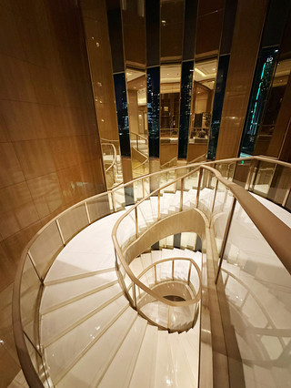 Kemewahan yang Didefinisikan Ulang di Four Seasons Hotel Kuala Lumpur