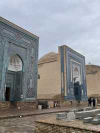 Samarkand Chronicles: From Registan Nights to Samsa Delights
