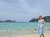 🏖️ Long Beach bliss : Phi Phi’s Secret Stretch of Paradise! Turquoise calm, white sand!