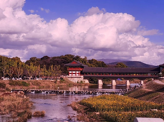 Crossing Time at Woljeonggyo Bridge