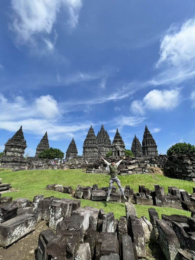 🛕 A Journey Through Time: My Visit to Prambanan Temple, Yogyakarta 🛕 A Journey Through Time: My Visit to Prambanan Temple, Yogyakarta