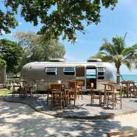 SHE SAILS CAFE & BEACH CLUB