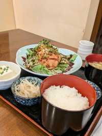 梅ヶ丘の駅チカ定食屋さん
