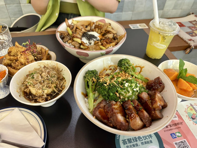 上海旅行レビュー〜観光地、お食事、ホテル