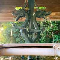 【龍神信仰の証】室生龍穴神社 拝殿と手水舎に刻まれた歴史