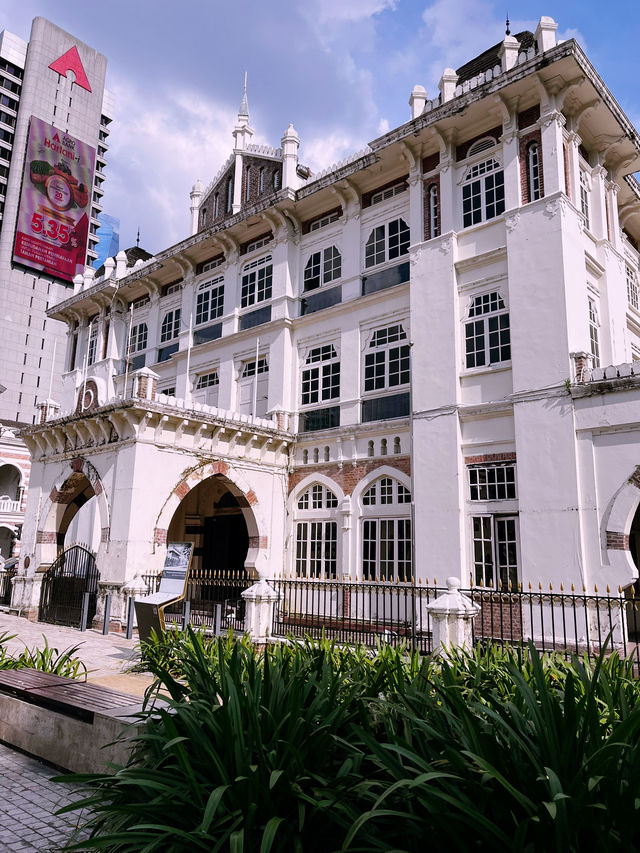 The Iconic Sultan Abdul Samad Building: Must-Visit Landmark in KL 