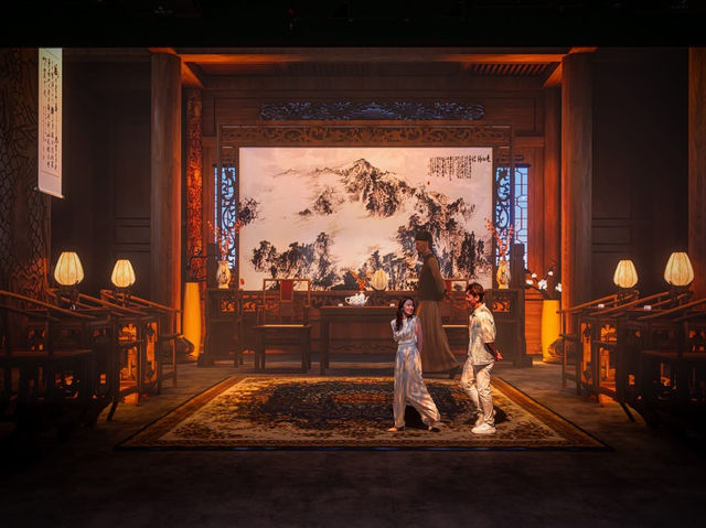 Where Kiln Fires Meet City Lights: A Ceramic Symphony at Wynn Palace 