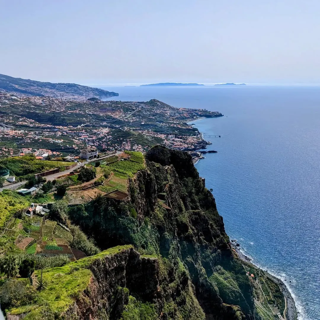 Sky High Views and Coastal Drama at Miradouro do Cabo Girão