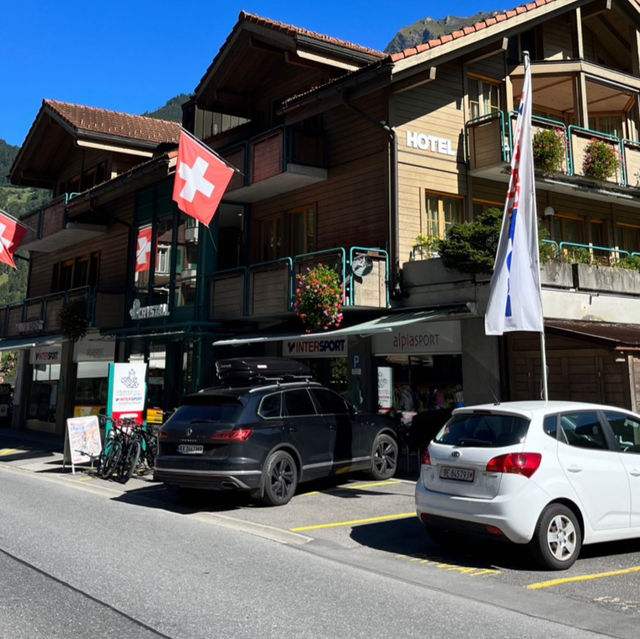 🏔️✨ GRINDELWALD ALPINE ESCAPE — SWITZERLAND’S STORYBOOK VILLAGE 🇨🇭❄️ 