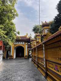 🕌 Tran Quoc Pagoda — Hanoi’s Timeless Lakeside Sanctuary