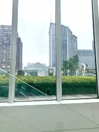 IFS Chengdu – ห้างลักชูรี่กลางเมืองเฉิงตู