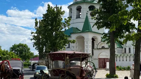 Sisi Lain Rusia yang Jarang Terungkap di Berita — traveler post in Pskov