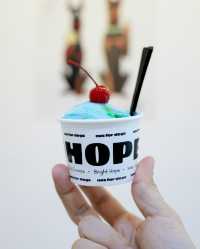 DOBY HOPE: คาเฟ่ไอศกรีมโฮมเมดสไตล์ชิคสุดคูล 🍦