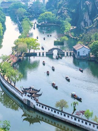 hought Suzhou and Hangzhou were as beautiful as it gets! Until I got to Shaoxing🤩