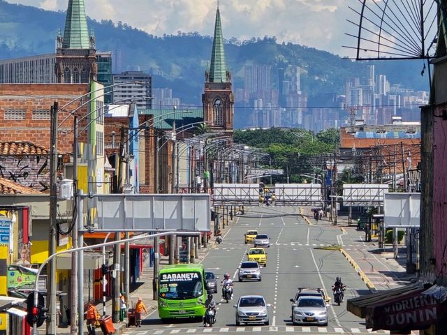 麥德林自由行全攻略｜塗鴉山城與熱情都市的完美碰撞