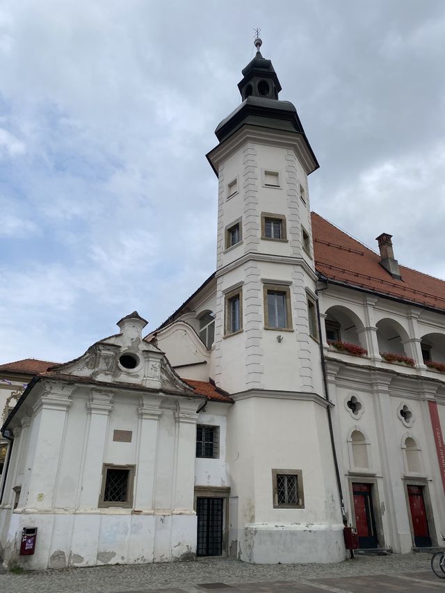 🇸🇮 A Museum & Castle : 2 in 1 Maribor Castle 🏰